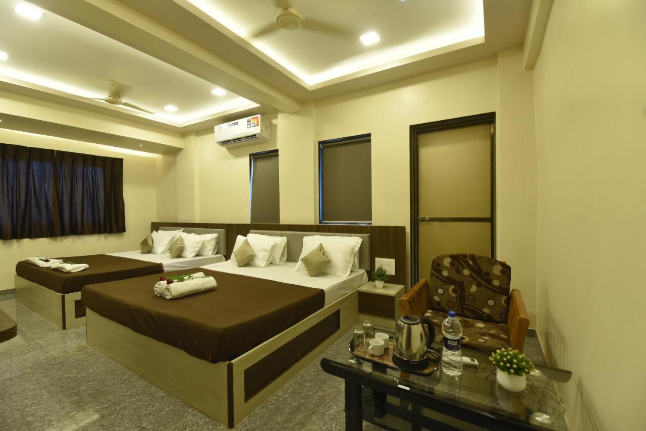 Ratnāgiri Hotel Sitara Inn المظهر الخارجي الصورة