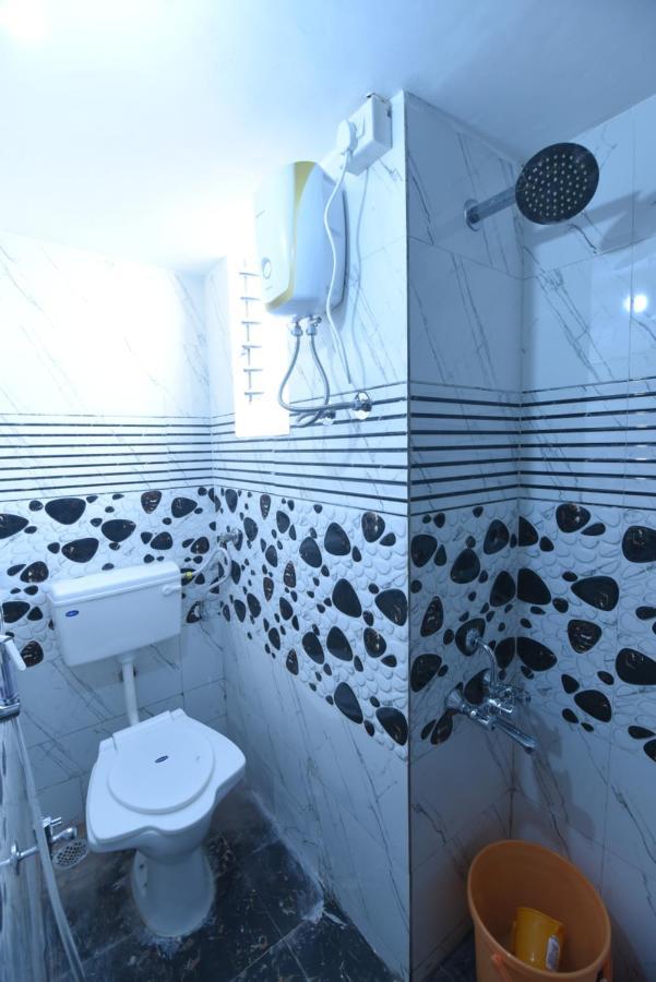 Ratnāgiri Hotel Sitara Inn المظهر الخارجي الصورة