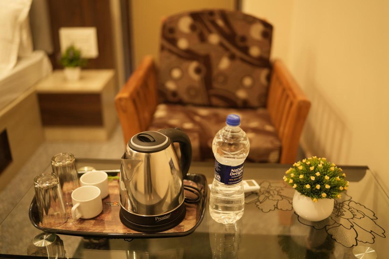 Ratnāgiri Hotel Sitara Inn المظهر الخارجي الصورة