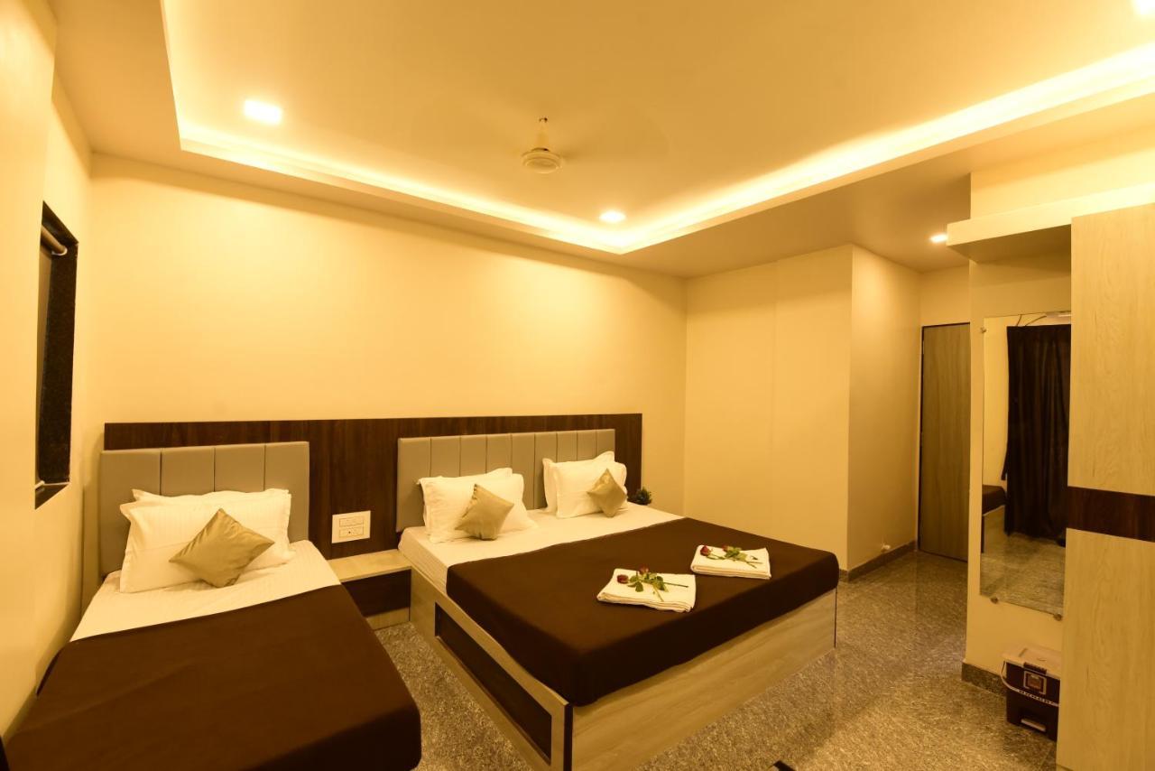Ratnāgiri Hotel Sitara Inn المظهر الخارجي الصورة